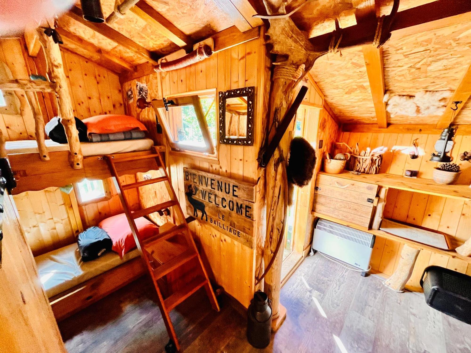 La Perchee Du Trappeur Luxury tent *